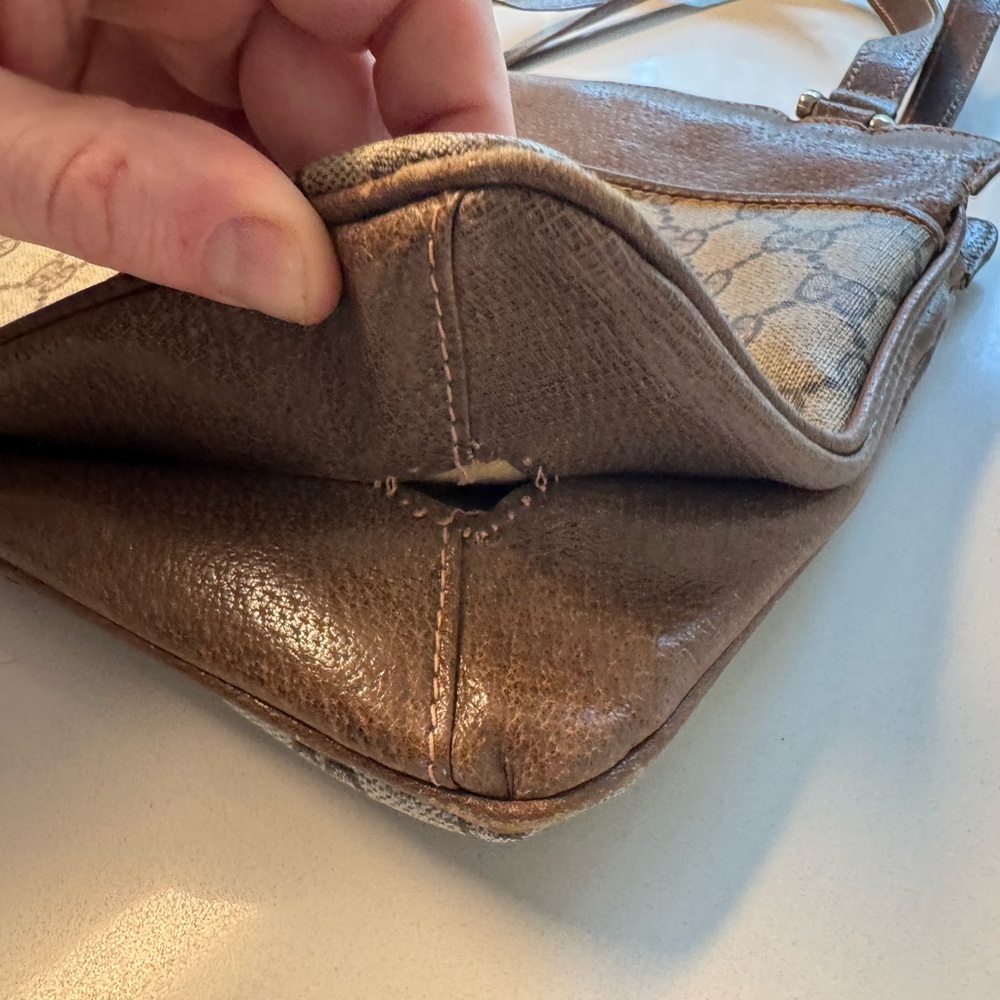 Gucci Brown and Tan Monogram Shoulder Bag - Picture 7 of 8